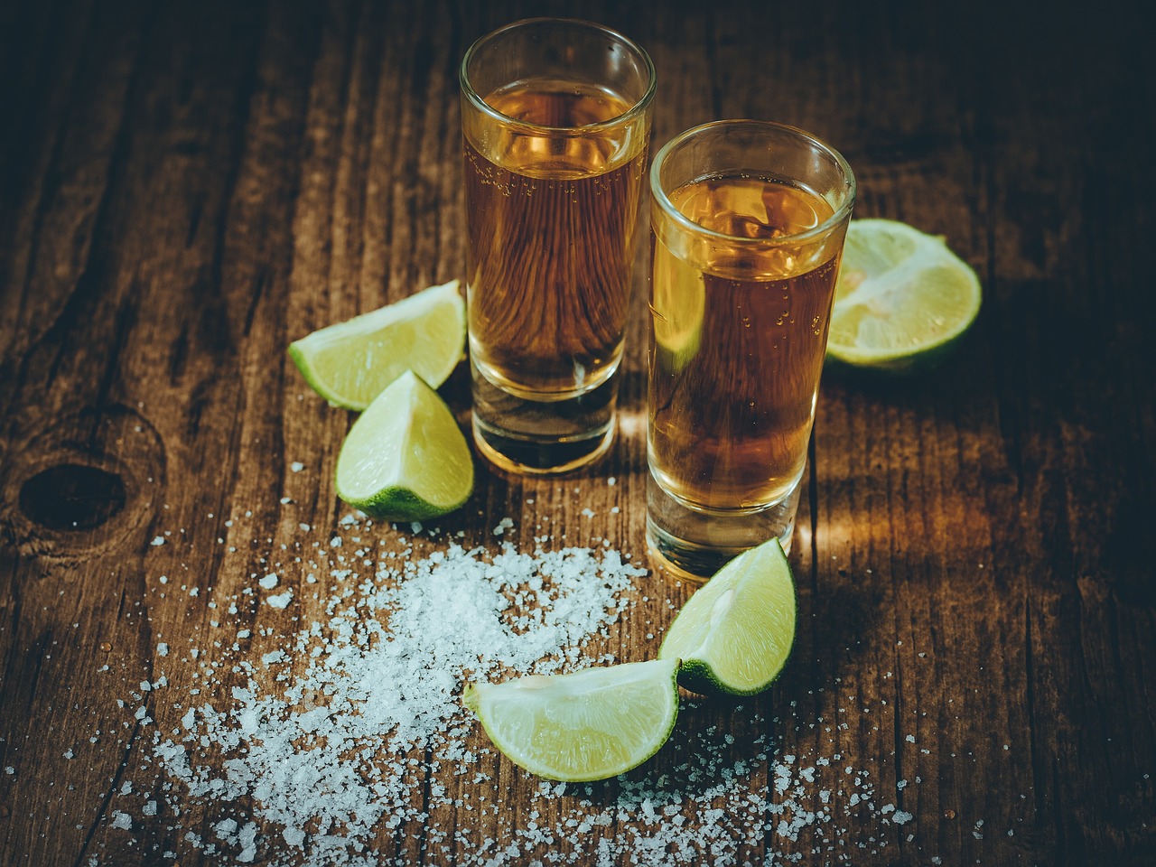 tequila, lime, salt-6126907.jpg